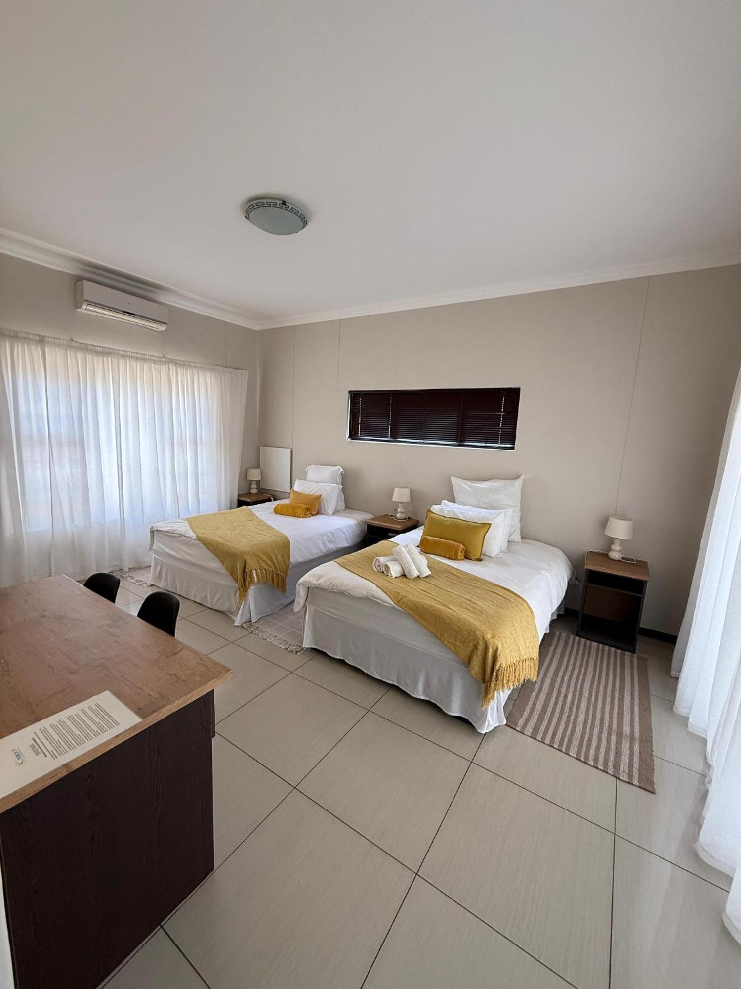 סווקופמונד Cora'S Boutique Bed & Breakfast מראה חיצוני תמונה